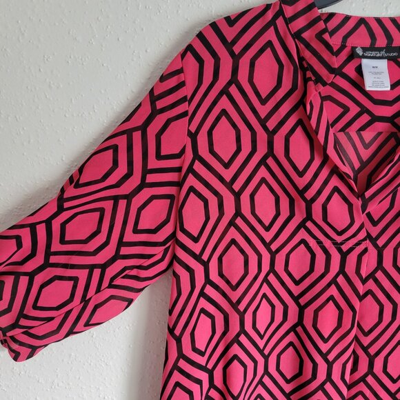 Signature Studio Top - Picture 5 of 9